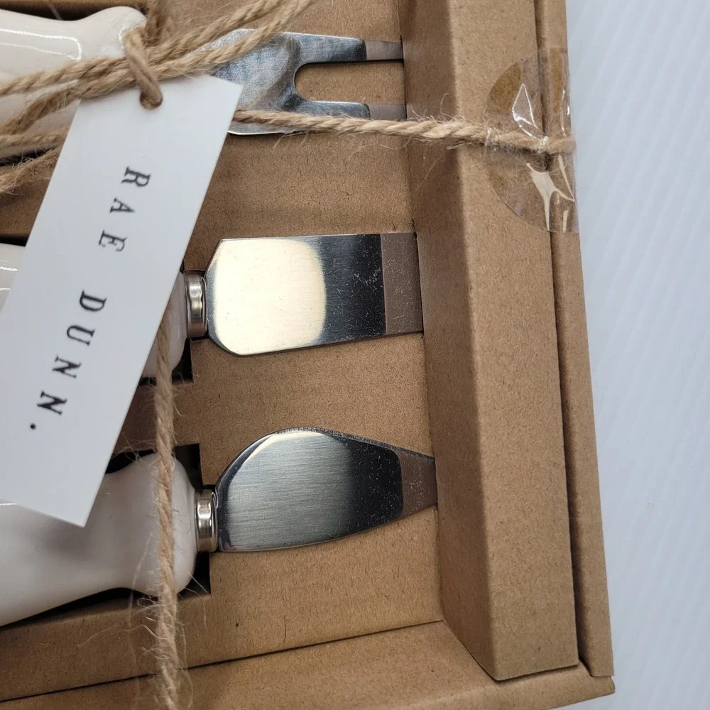 Rae Dunn 4 PC Serving Set Cheese Spreaders‎ Kitchen Hostess Gift NEW Old Stock
